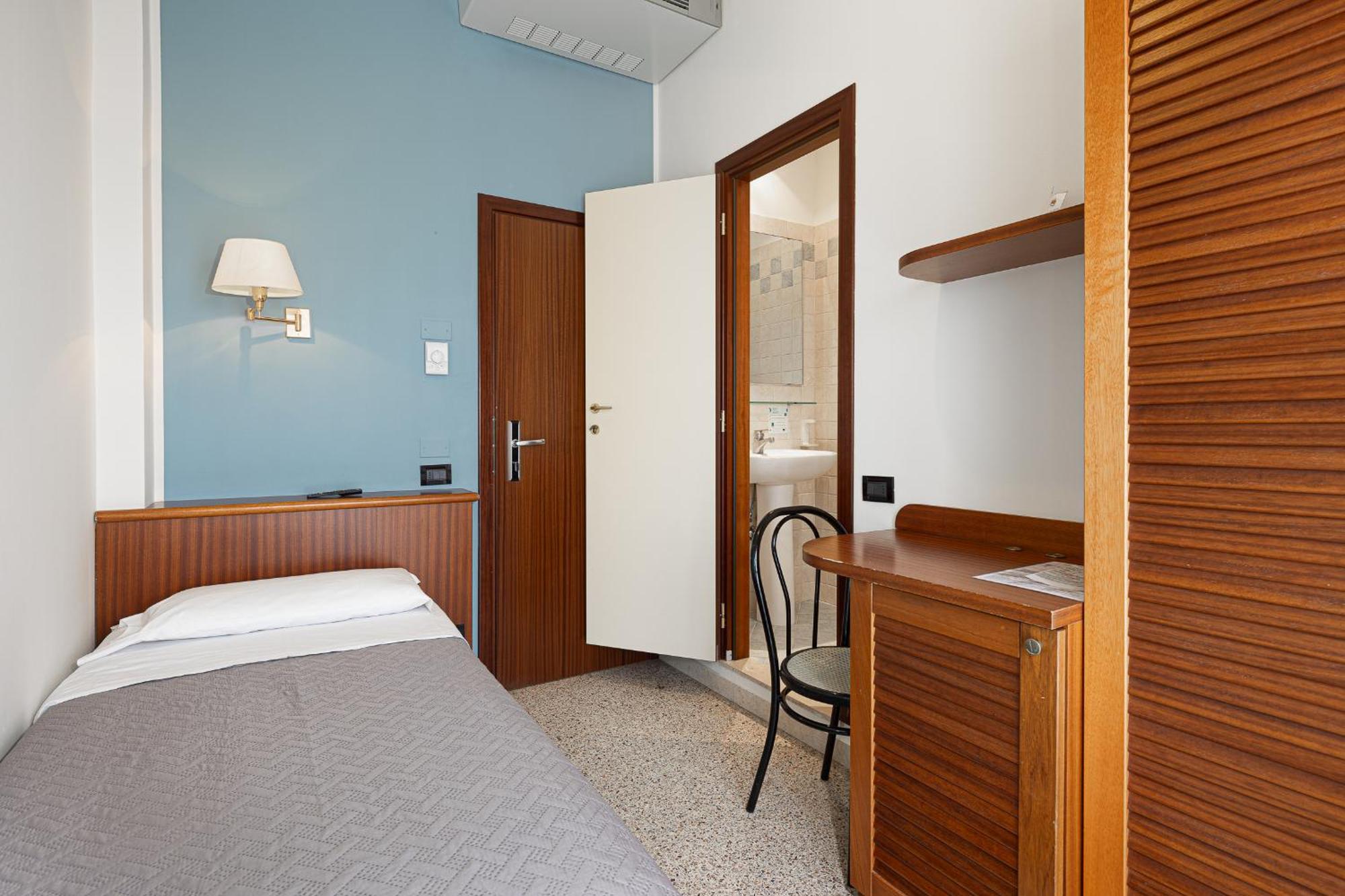 Hotel Avana Fronte Mare ริชโชเน ภายนอก รูปภาพ