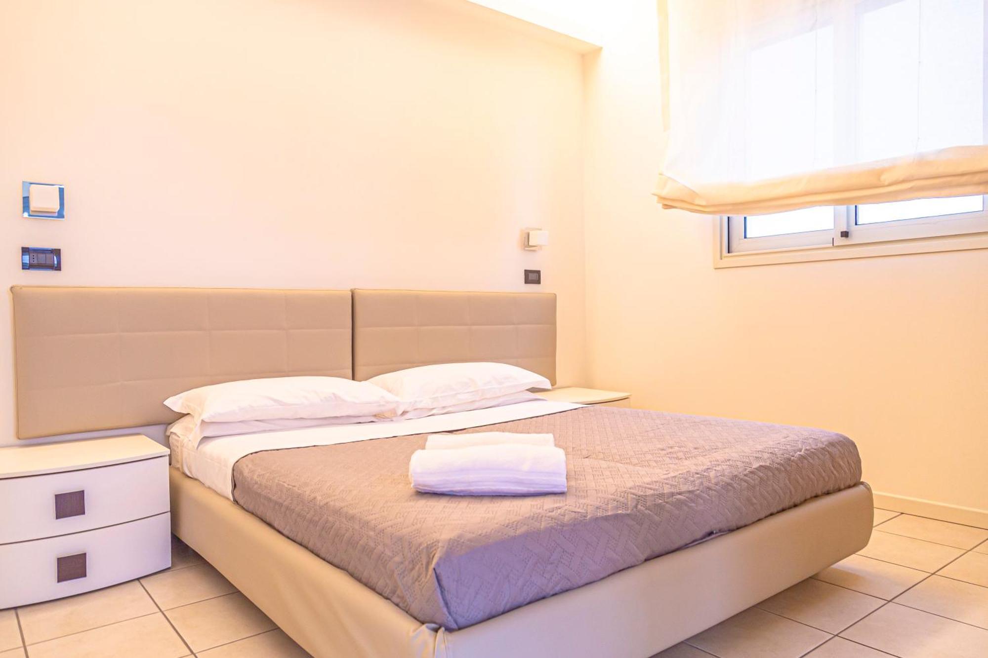Hotel Avana Fronte Mare ริชโชเน ภายนอก รูปภาพ