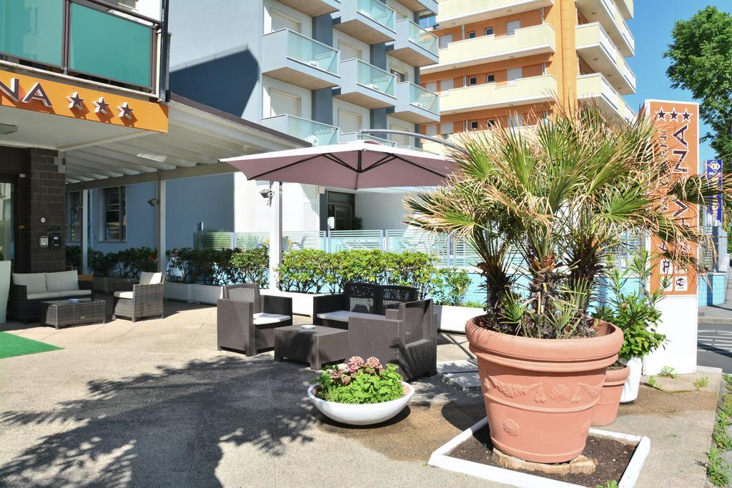 Hotel Avana Fronte Mare ริชโชเน ภายนอก รูปภาพ